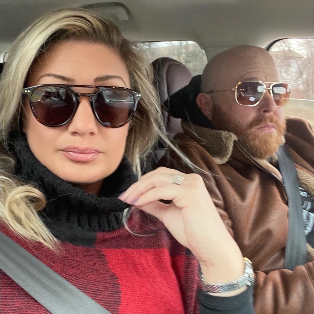 Meet your Posher, Holly